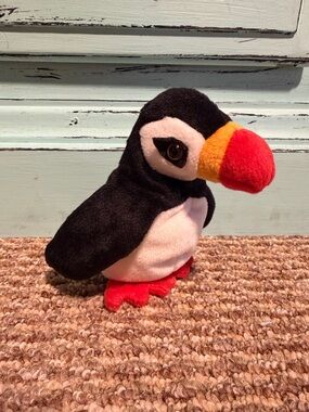 RARE Ty Puffin Plush - Black, White, Orange & Red Beak Errors on tag